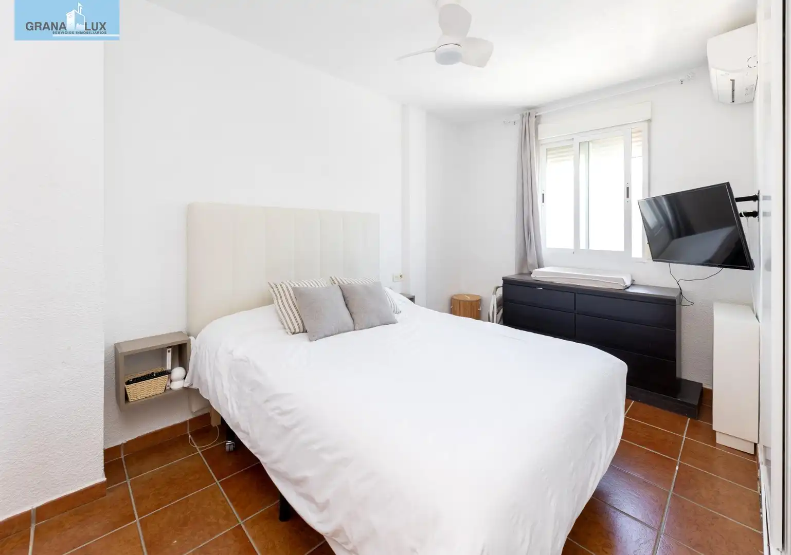 Terraced house with pool for sale in Calle de José Riquelme, imagen 25