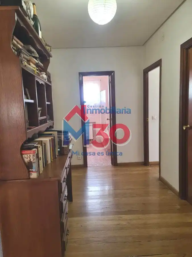 Piso en venta en Miranda de Ebro con Calefacción, Parquet y Terraza