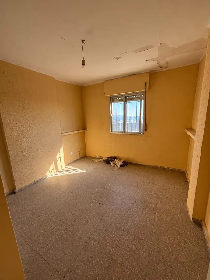 Bedroom of Attic for sale in Algeciras