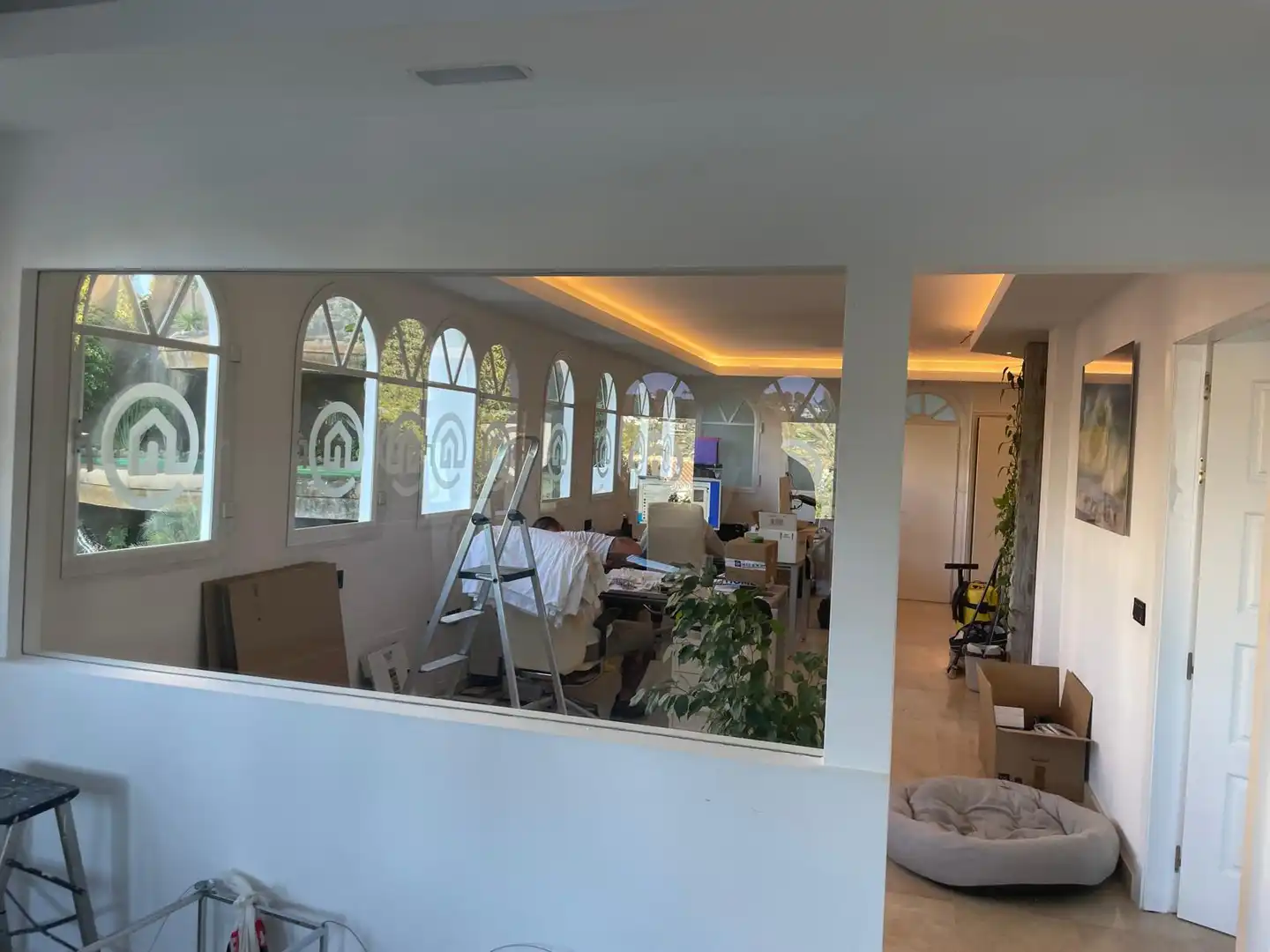 Esszimmer von Büro zur Miete in Marbella mit Klimaanlage