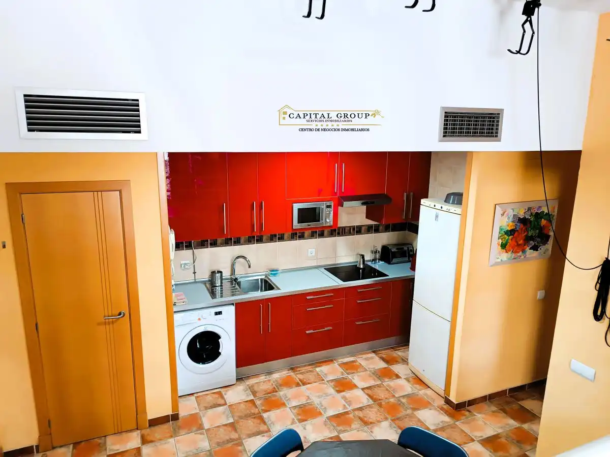 Cocina de Apartamento de alquiler en Punta Umbría con Amueblado, Lavadora y Microondas