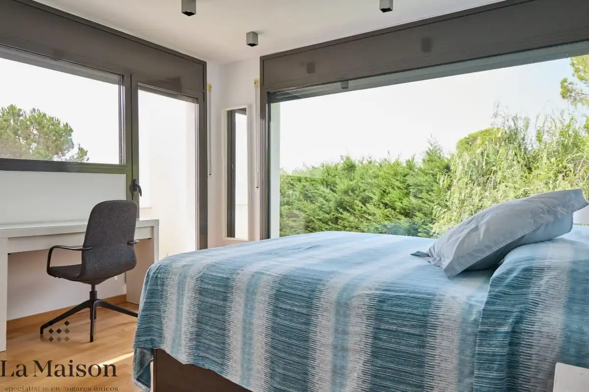 Habitación de Casa o chalet en venta en Sant Andreu de Llavaneres con Aire acondicionado, Calefacción y Jardín privado