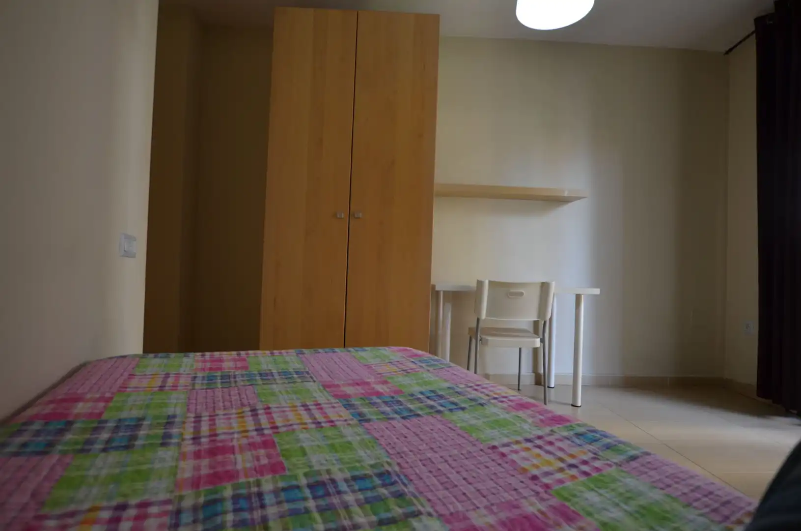 Bedroom of Flat for rent in Granada  with Heating, Furnished and Oven