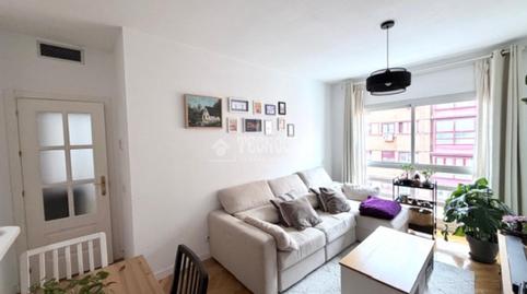 Foto 2 de Piso en venta en C. de Julián Camarillo, Simancas,  Madrid Capital