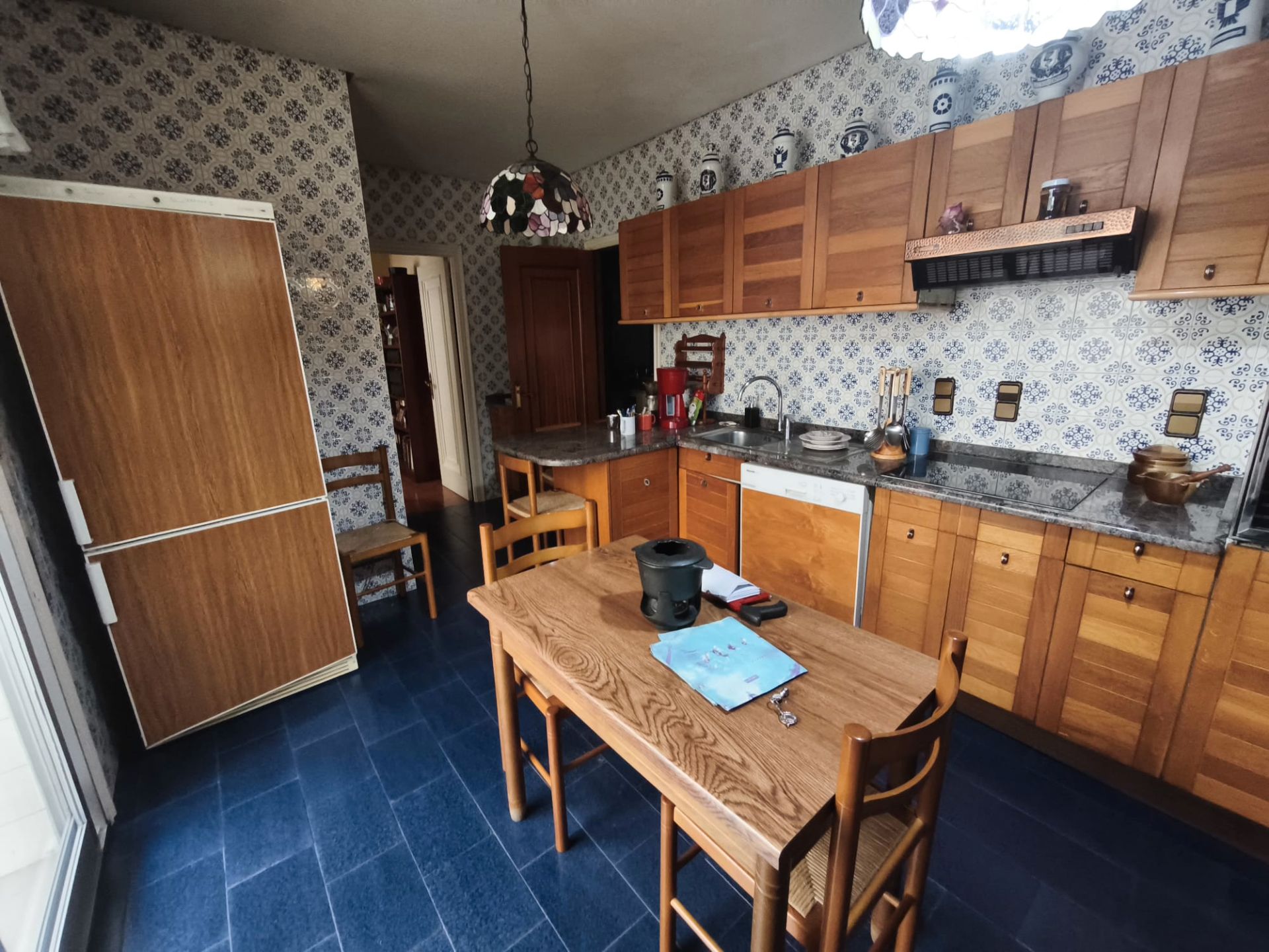 Cuina de Pis en venda en Ourense Capital  amb Calefacció, Parquet i Moblat