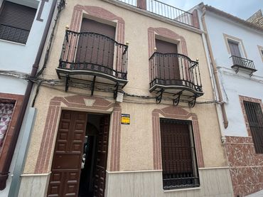 Adosado en venta en Calle Cuestezuela 9