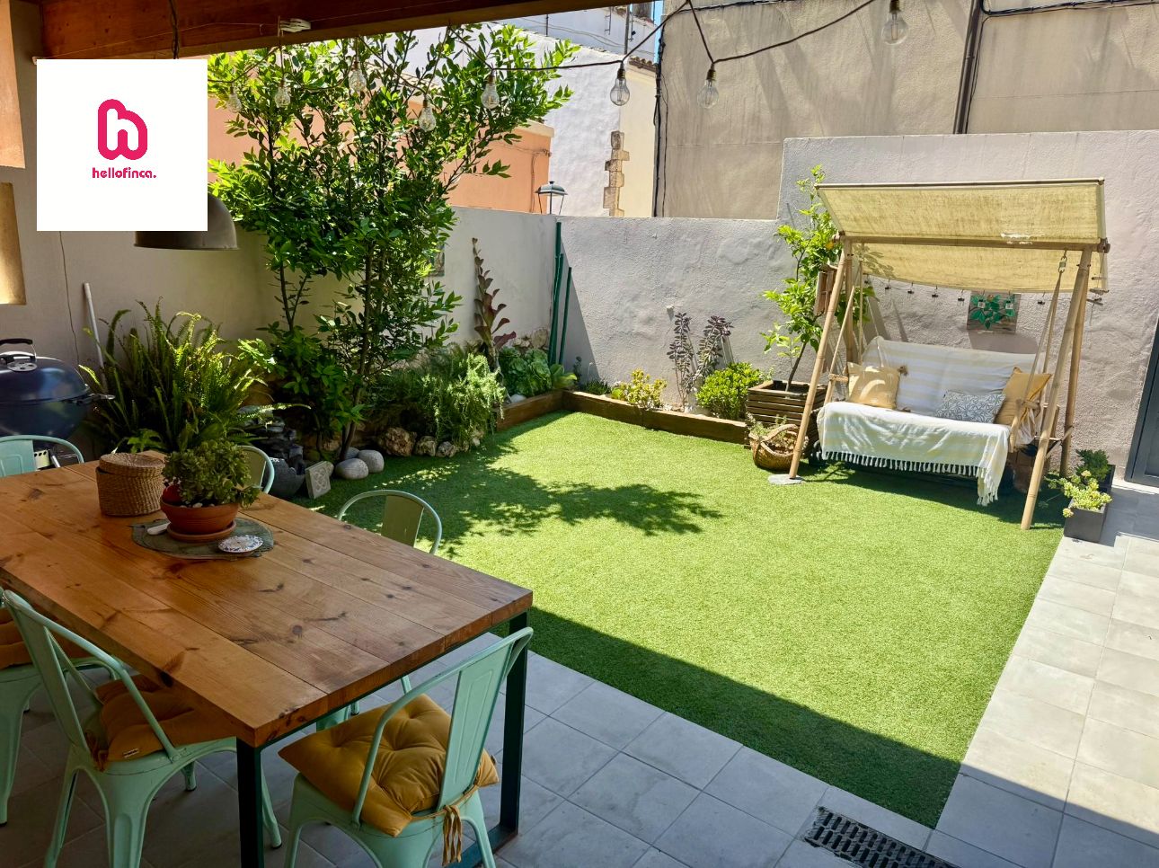 Terrassa de Finca rústica en venda en La Granada amb Aire condicionat, Calefacció i Jardí privat