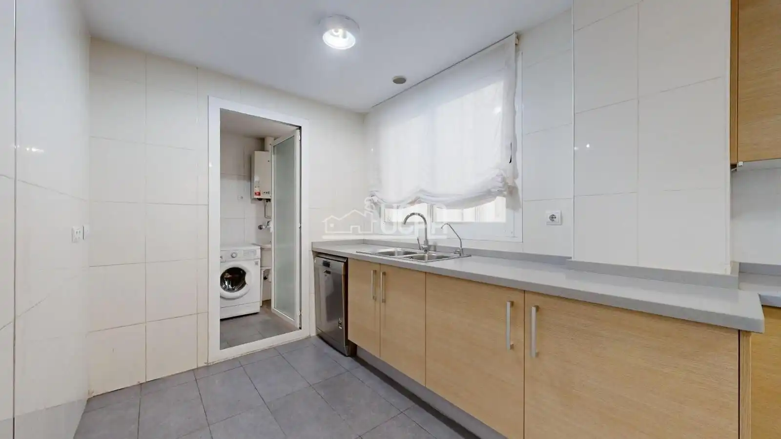 Piso en venta en Calle SAN VICENTE MARTIR, Arrancapins