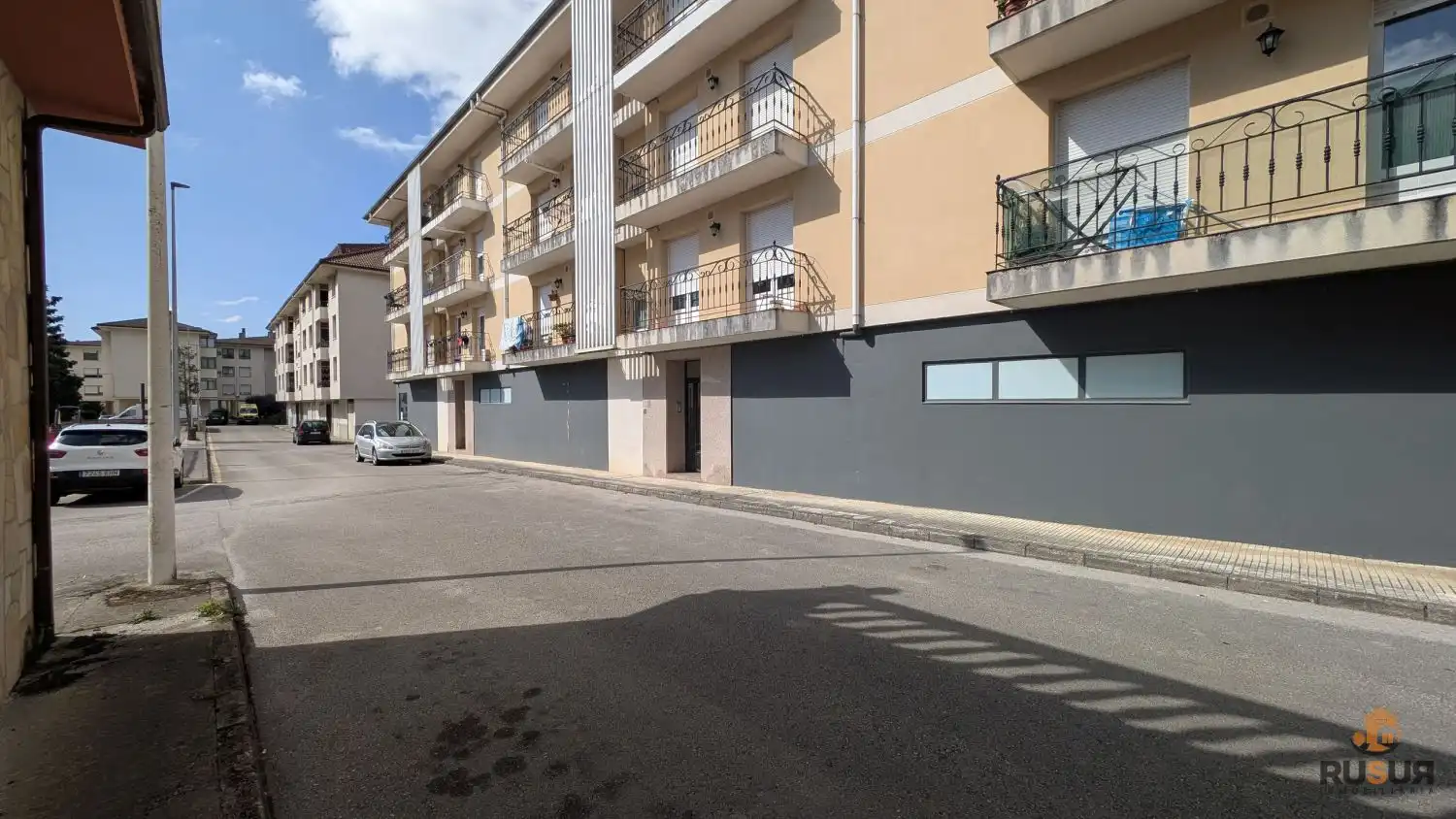 Vista exterior de Local de alquiler en Corvera de Toranzo con Aire acondicionado