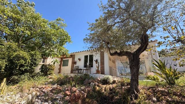 Casa-chalet en Venta en Centro
