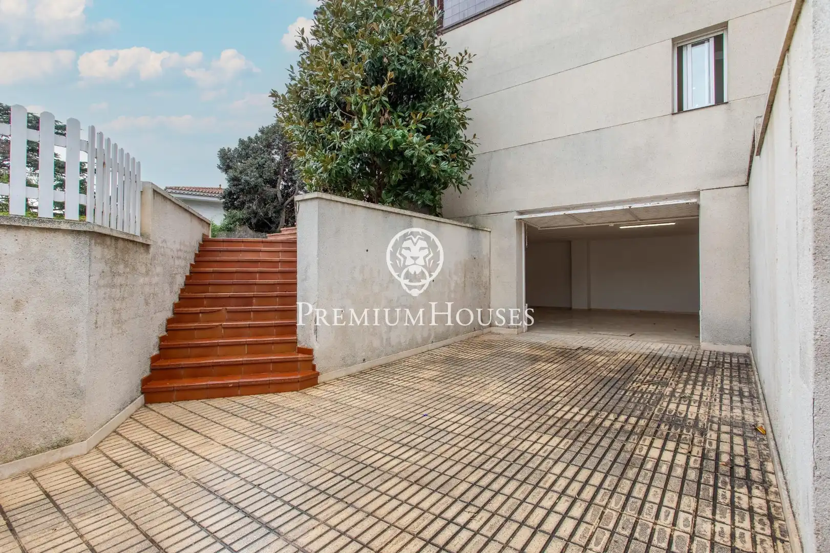 Terrassa de Casa o xalet en venda en Alella amb Aire condicionat, Jardí privat i Terrassa