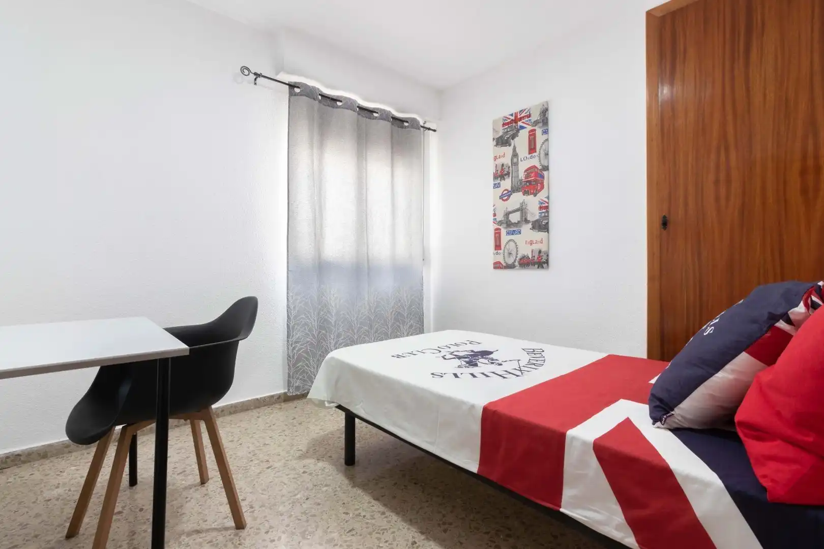 Schlafzimmer von Wohnung zum Verkauf in Alicante / Alacant
