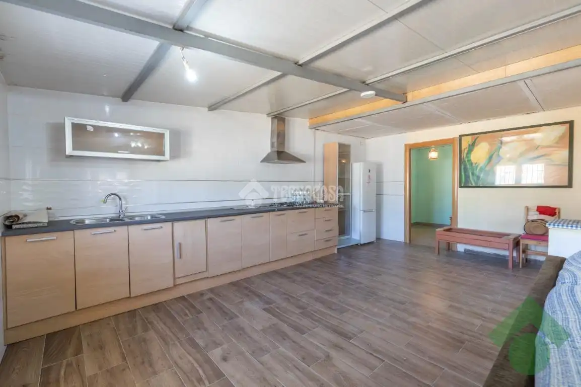 Country homes for sale in Albolote