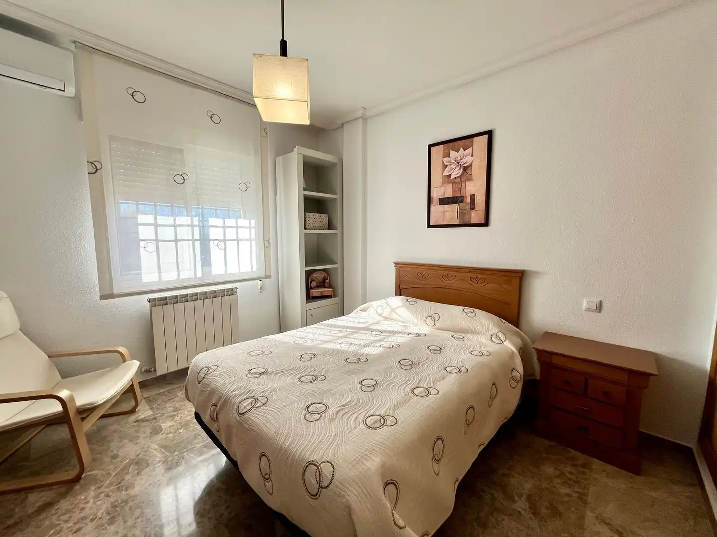 Habitación de Casa adosada en venta en Ciudad Real con Aire acondicionado, Calefacción y Internet