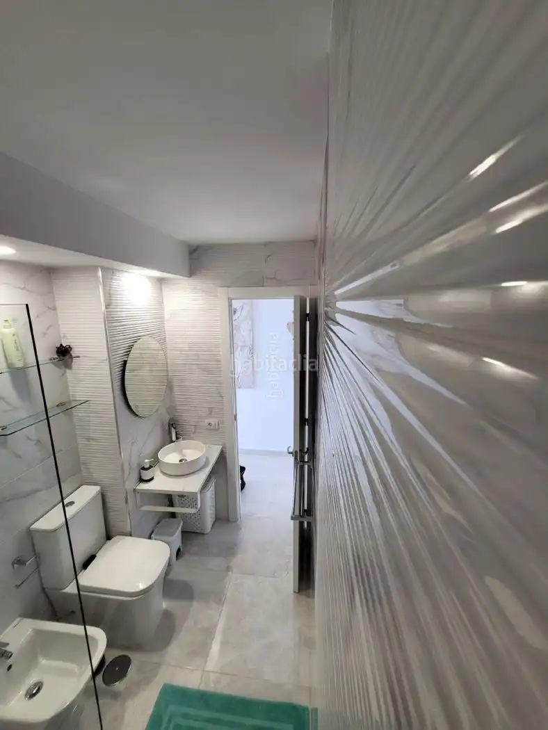 Apartamento con piscina en venta en Calle Venezuela 605, imagen 17