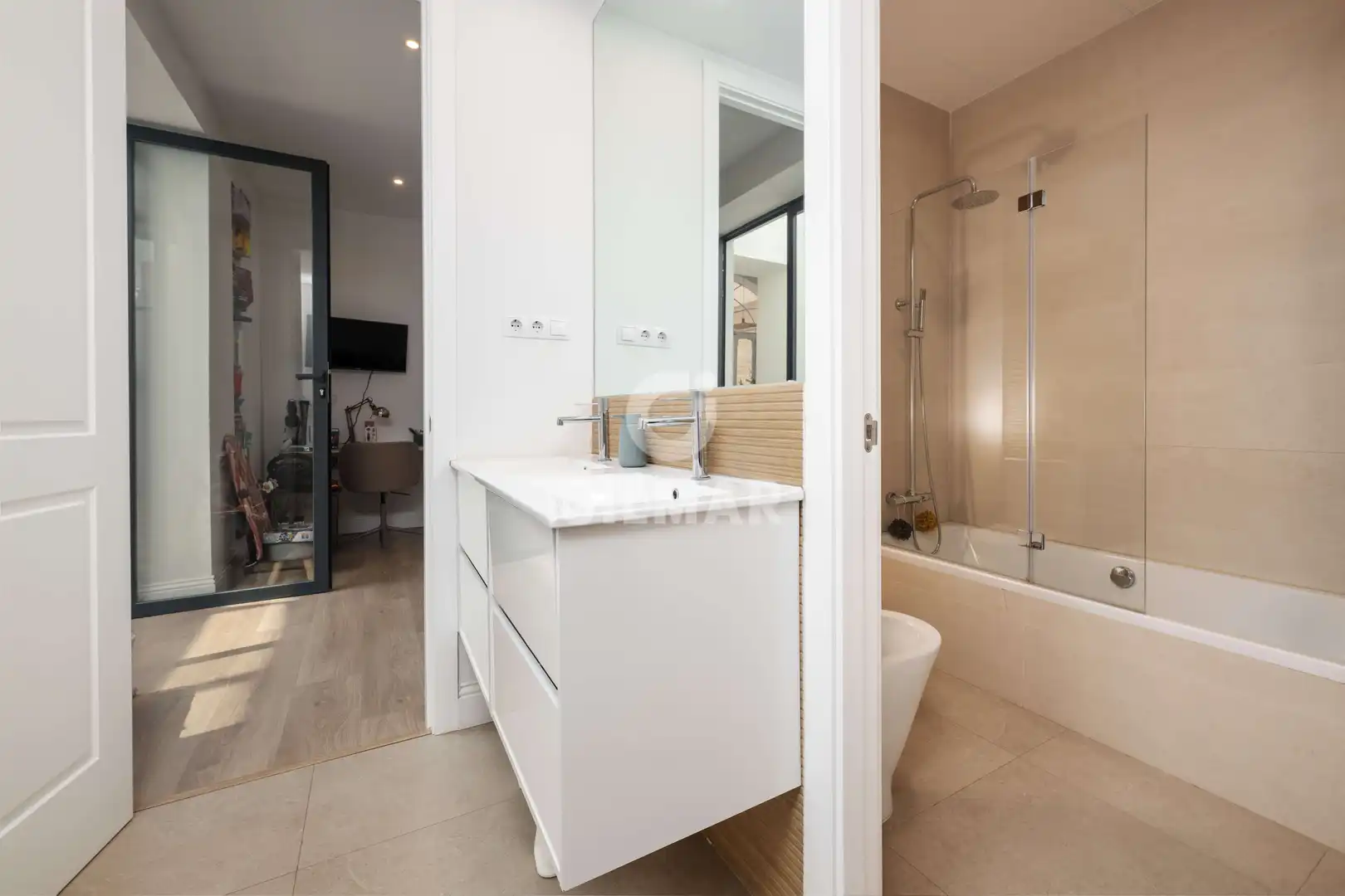Bathroom of Houses for sale in San Fernando  with Heating