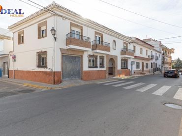 Casa con balcón en venta en Calle CAMPO SANTO 6