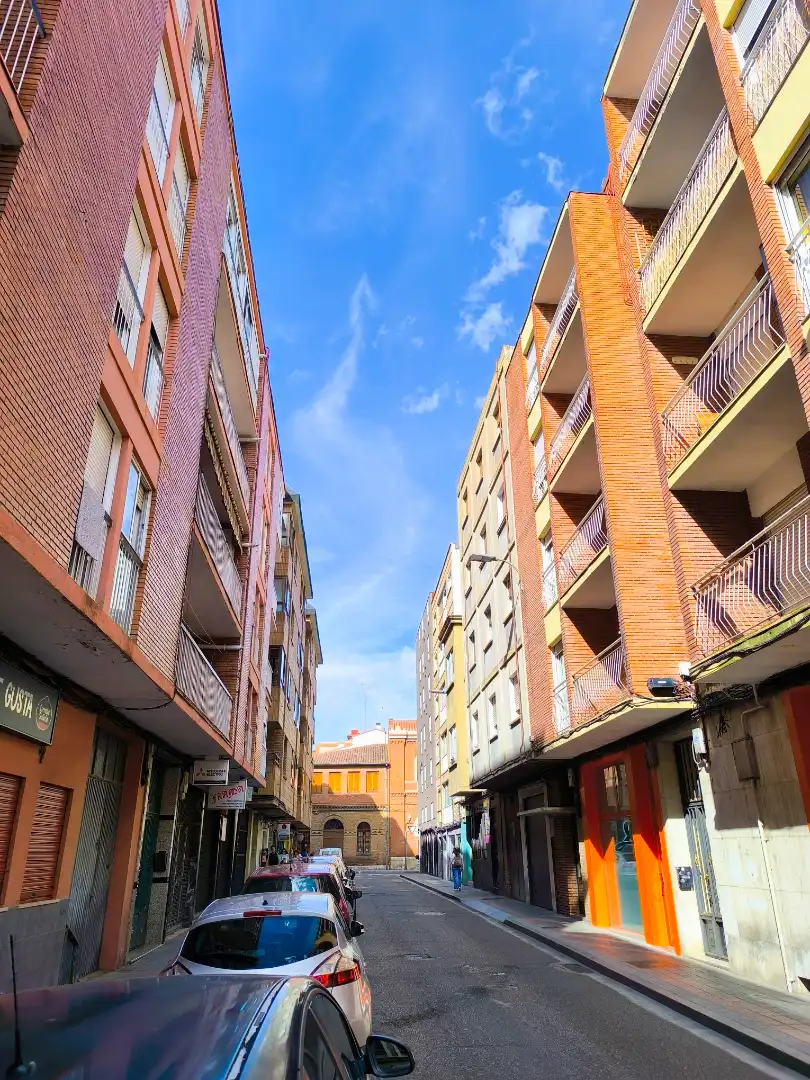 Vista exterior de Piso en venta en Palencia con Calefacción, Parquet y Terraza