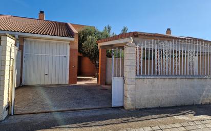 House or chalet for sale in Urbanización Torreblanca, Garrapinillos