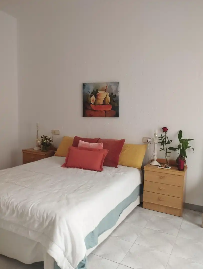 Habitación de Piso para compartir en Ayora