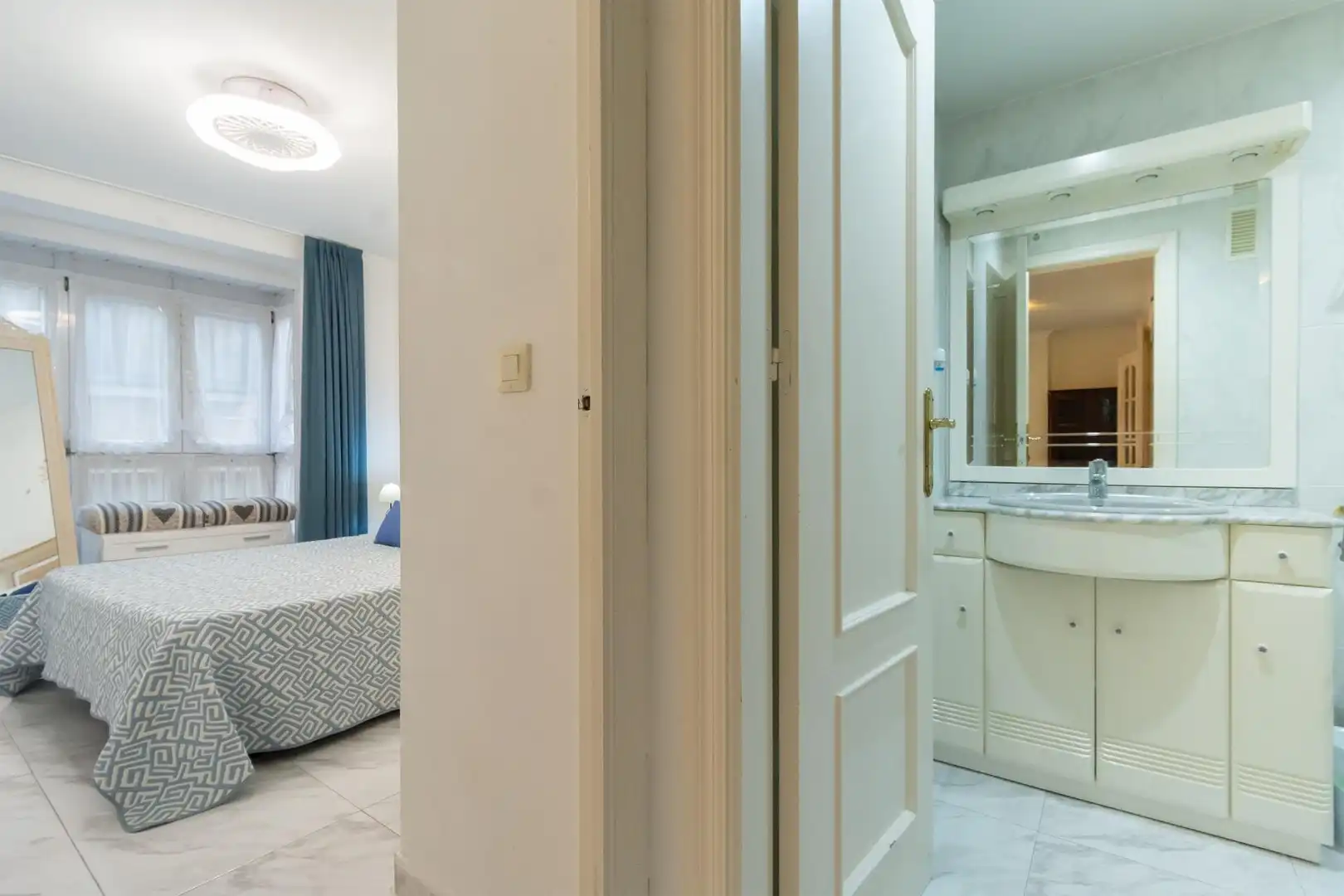 Habitación de Piso en venta en Cartagena con Aire acondicionado, Trastero y Amueblado