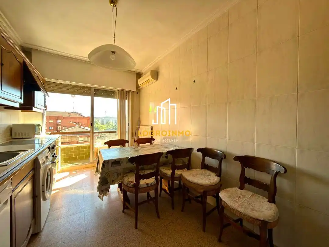 Flat with lift for sale in Centro, imagen 3