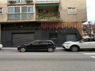 Local comercial en venda a Calle San Francisco Javier 7