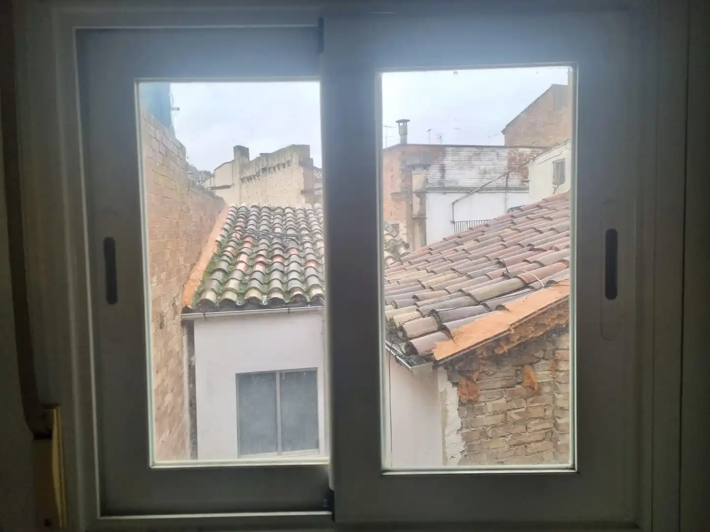 Außenansicht von Dachboden zum Verkauf in Lleida mit Terrasse