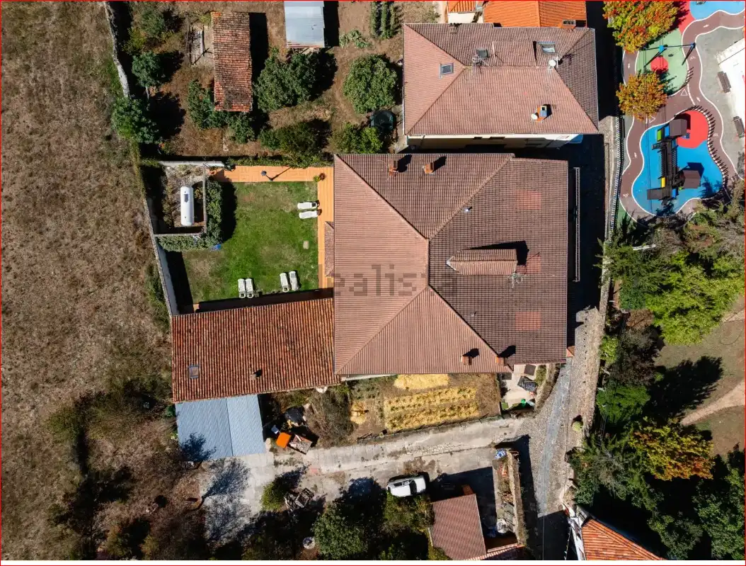 Buildings for sale in Potes