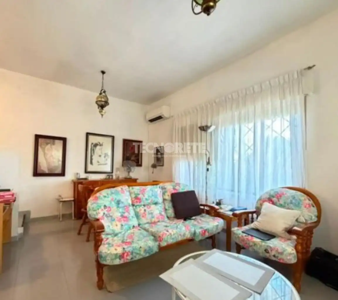 Living room of Houses for sale in Lillo  with Air Conditioner and Heating