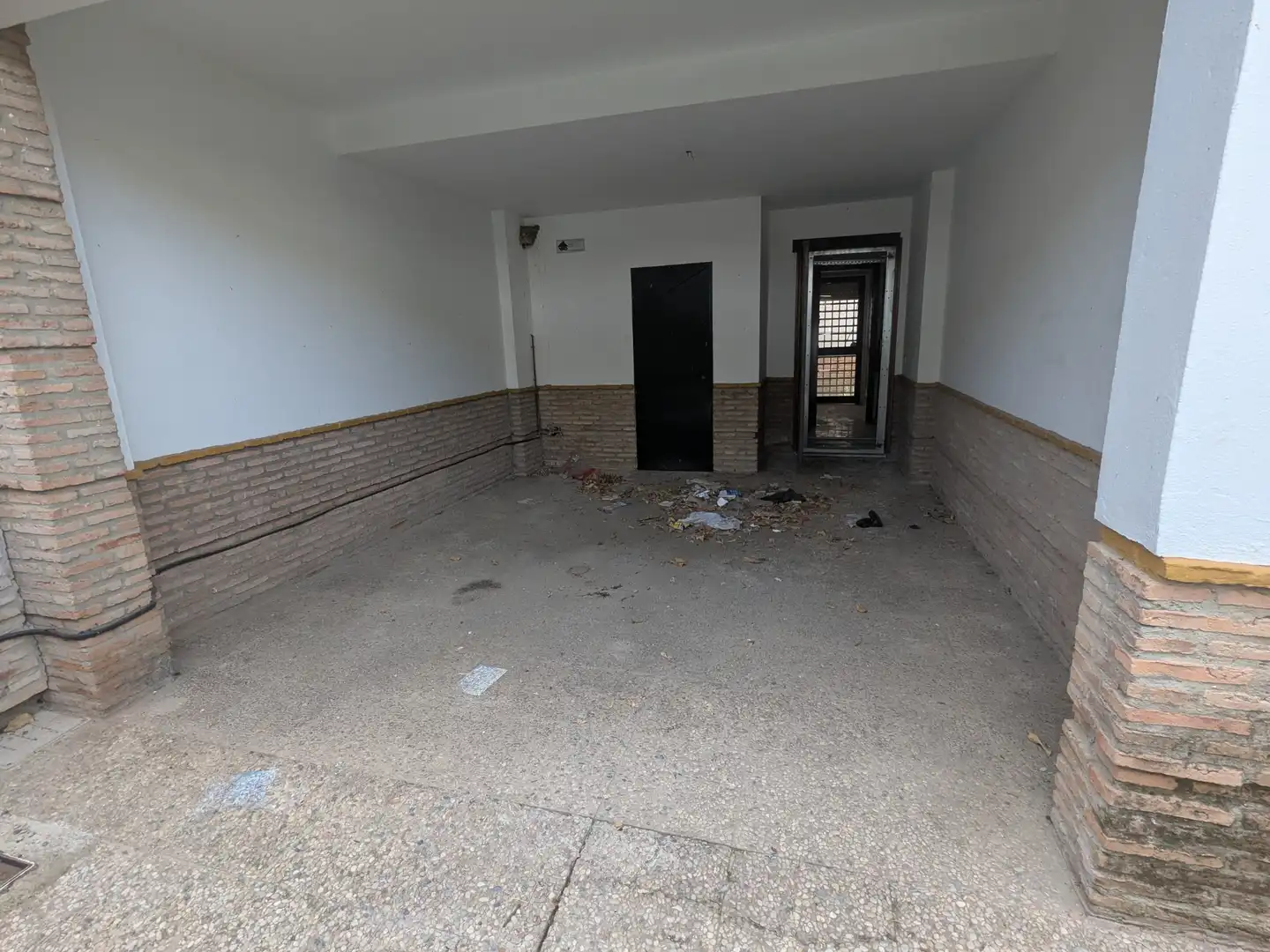 Casa adosada en venta en Sevilla con Balcón