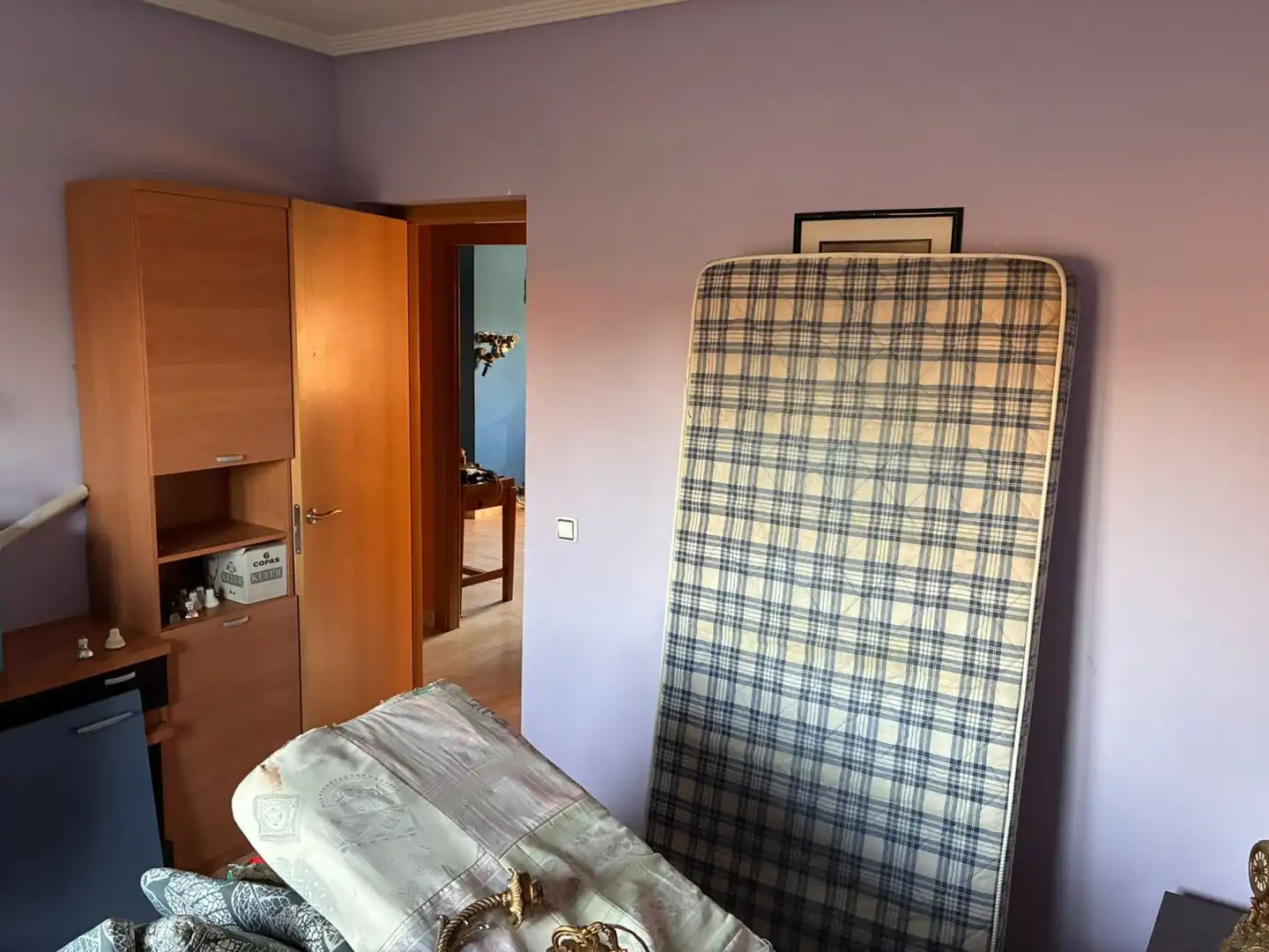Dormitori de Casa o xalet en venda en Calvarrasa de Arriba amb Calefacció i Terrassa