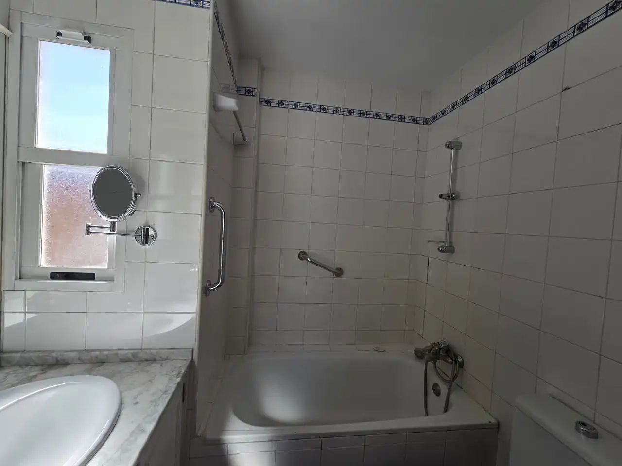 Wohnung zur Miete in Calle de Cavanilles, Pacífico
