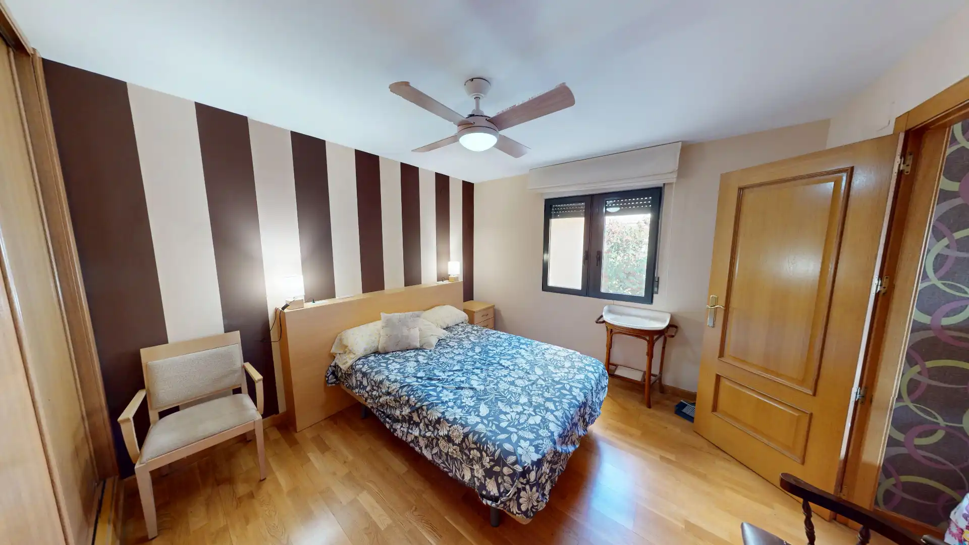 Habitación de Casa adosada en venta en Albacete con Aire acondicionado, Calefacción y Parquet