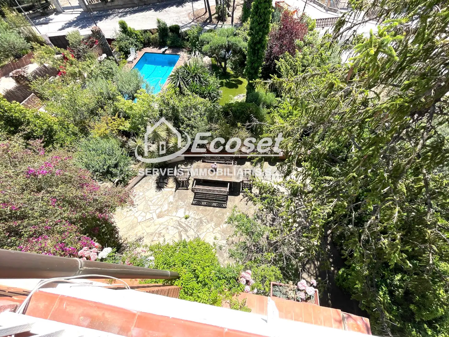 Jardí de Casa o xalet en venda en Vallirana amb Calefacció, Parquet i Traster