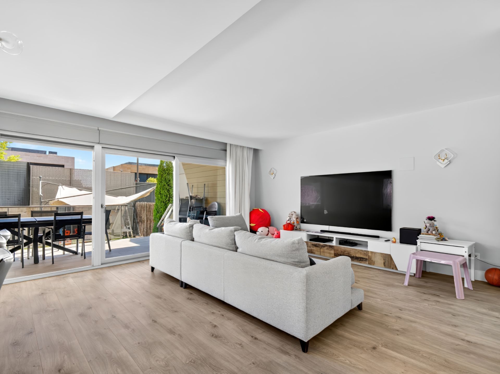 Living room of House or chalet for sale in Boadilla del Monte  with Air Conditioner, Heating and Private garden