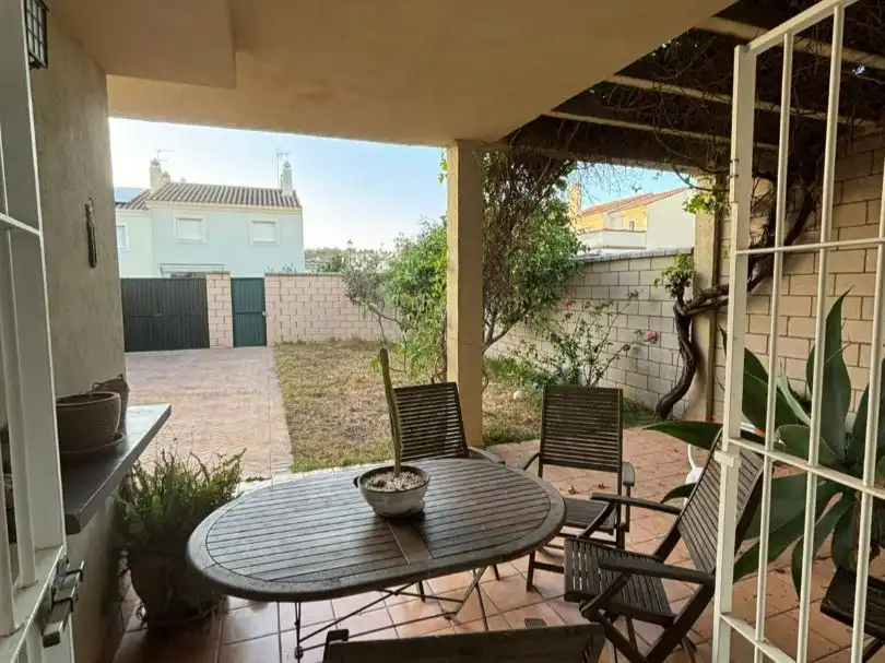 Terraza de Casa o chalet en venta en Los Barrios con Jardín privado, Terraza y Trastero