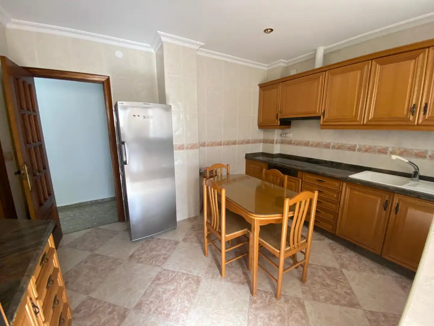 Cocina de Piso de alquiler en Albacete con Calefacción, Amueblado y Balcón