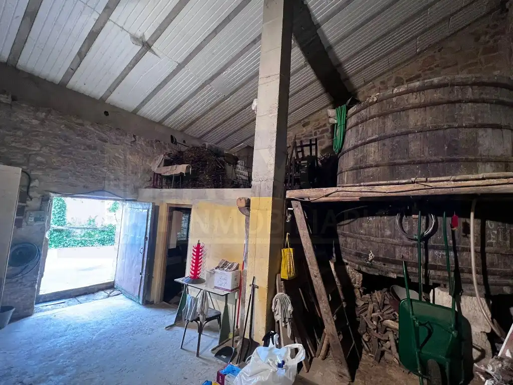 Edificio en venta en Rodezno