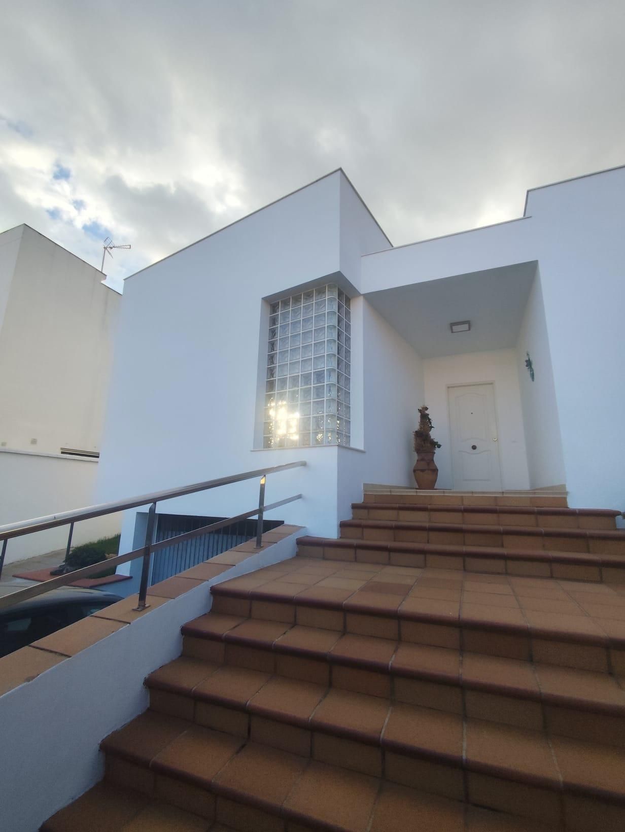 House or chalet for sale in La Línea de la Concepción  with Private garden and Terrace