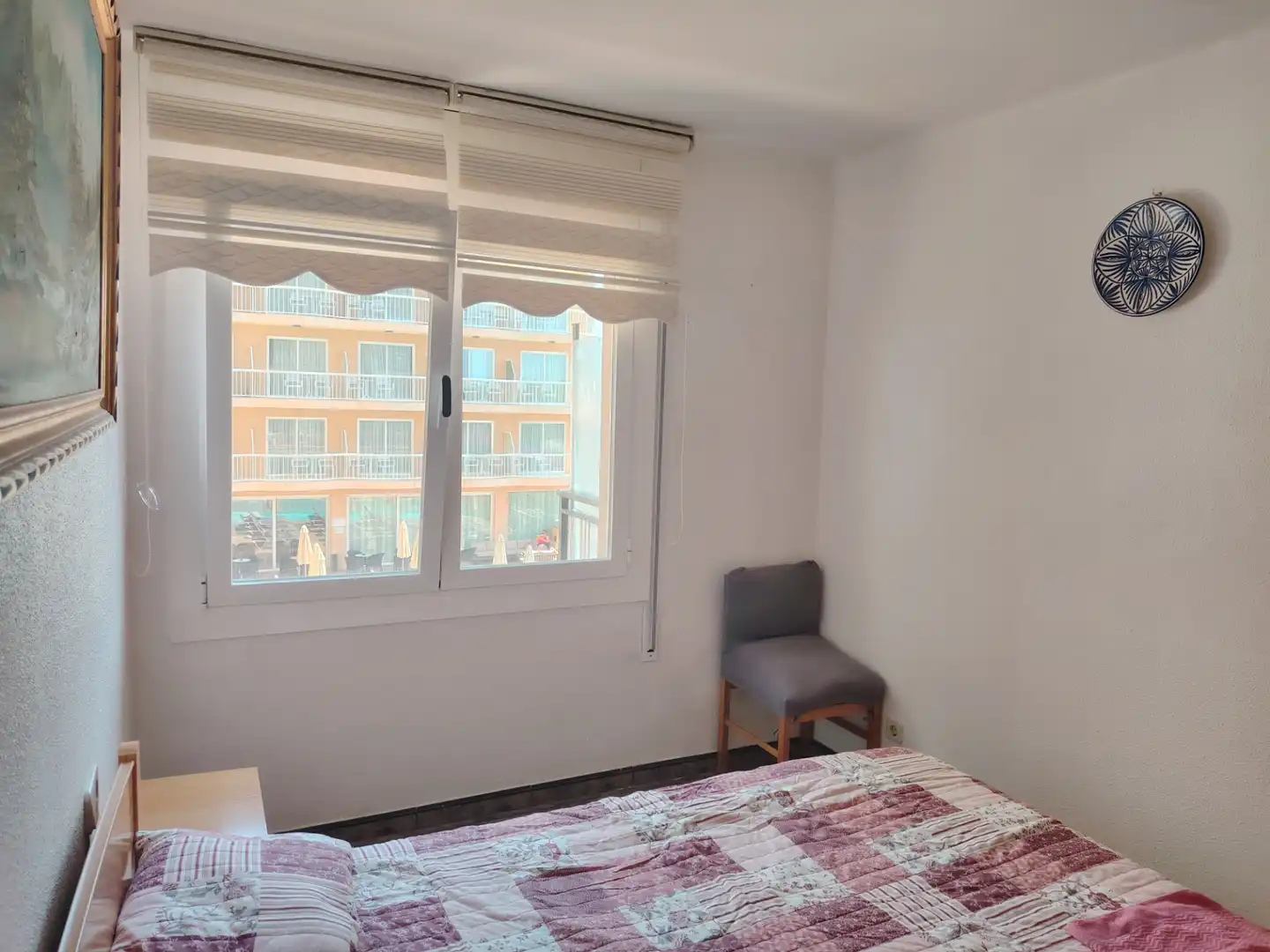 Habitación de Piso en venta en Calella con Amueblado y Balcón