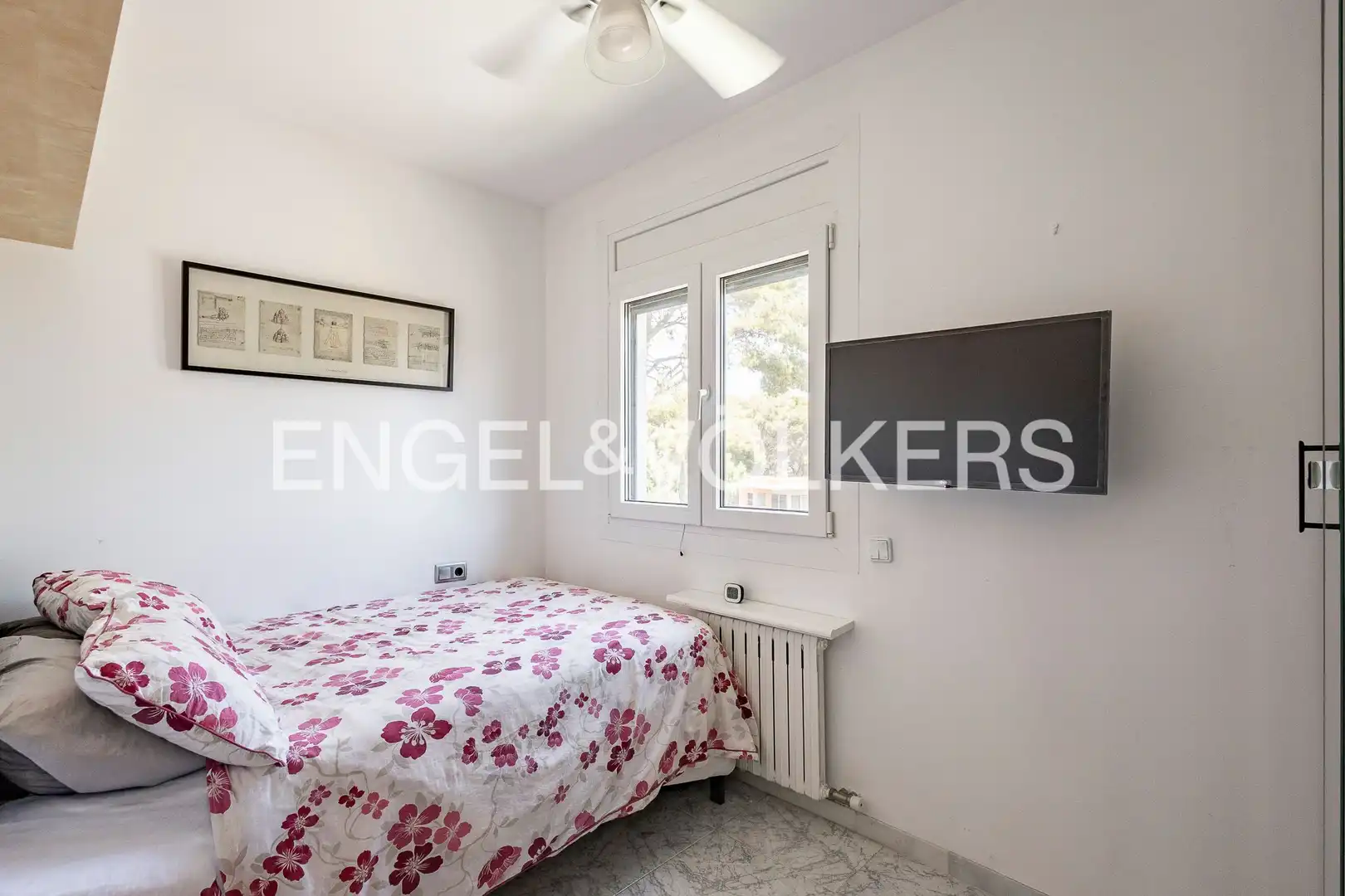 Bedroom of Houses for sale in Castelldefels  with Air Conditioner, Heating and Swimming Pool