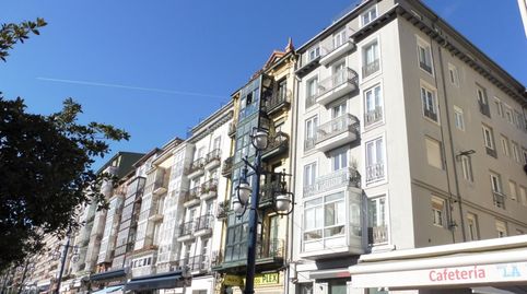 Foto 2 von Wohnung zur Miete in Calle Burgos, Numancia - San Fernando, Santander
