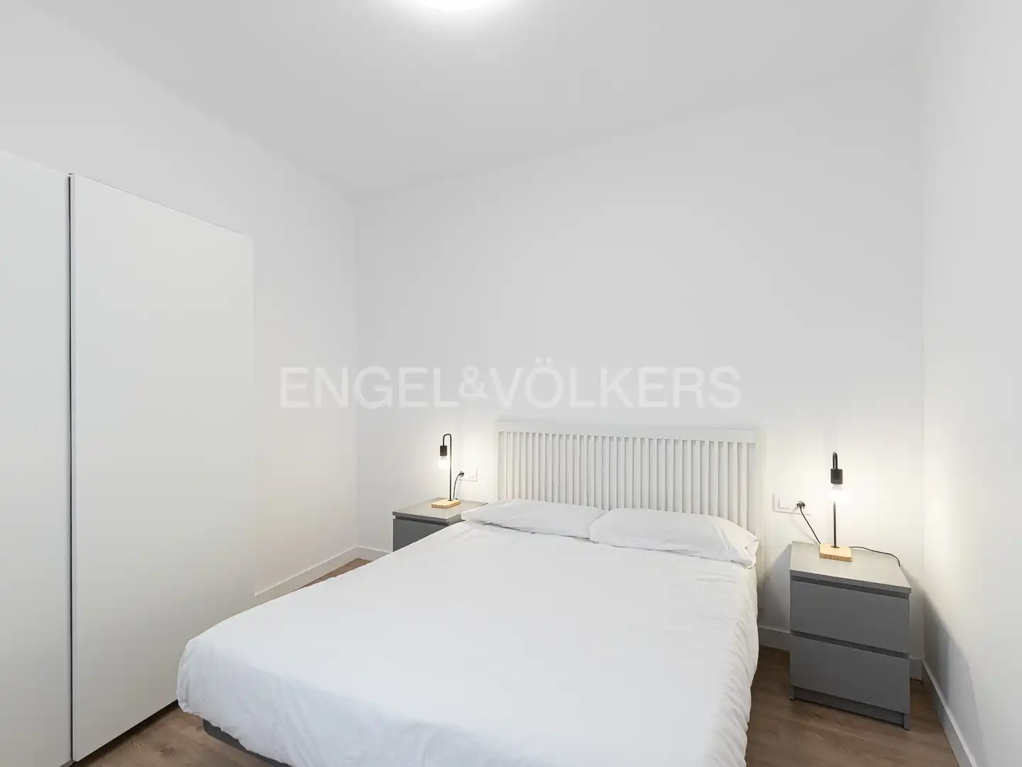 Bedroom of Flat for rent in Barcelona  with Air Conditioner, Heating and Furnished