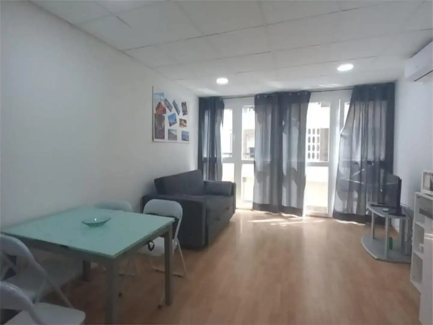 Wohnzimmer von Wohnungen zur Miete in Alicante / Alacant mit Klimaanlage
