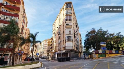 Foto 3 de Apartament per a compartir a Parque Victoria Eugenia, Málaga Capital
