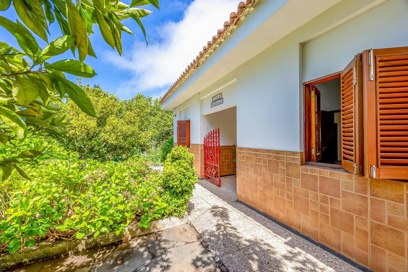 Vista exterior de Casa o xalet en venda en Valleseco amb Jardí privat, Terrassa i Traster