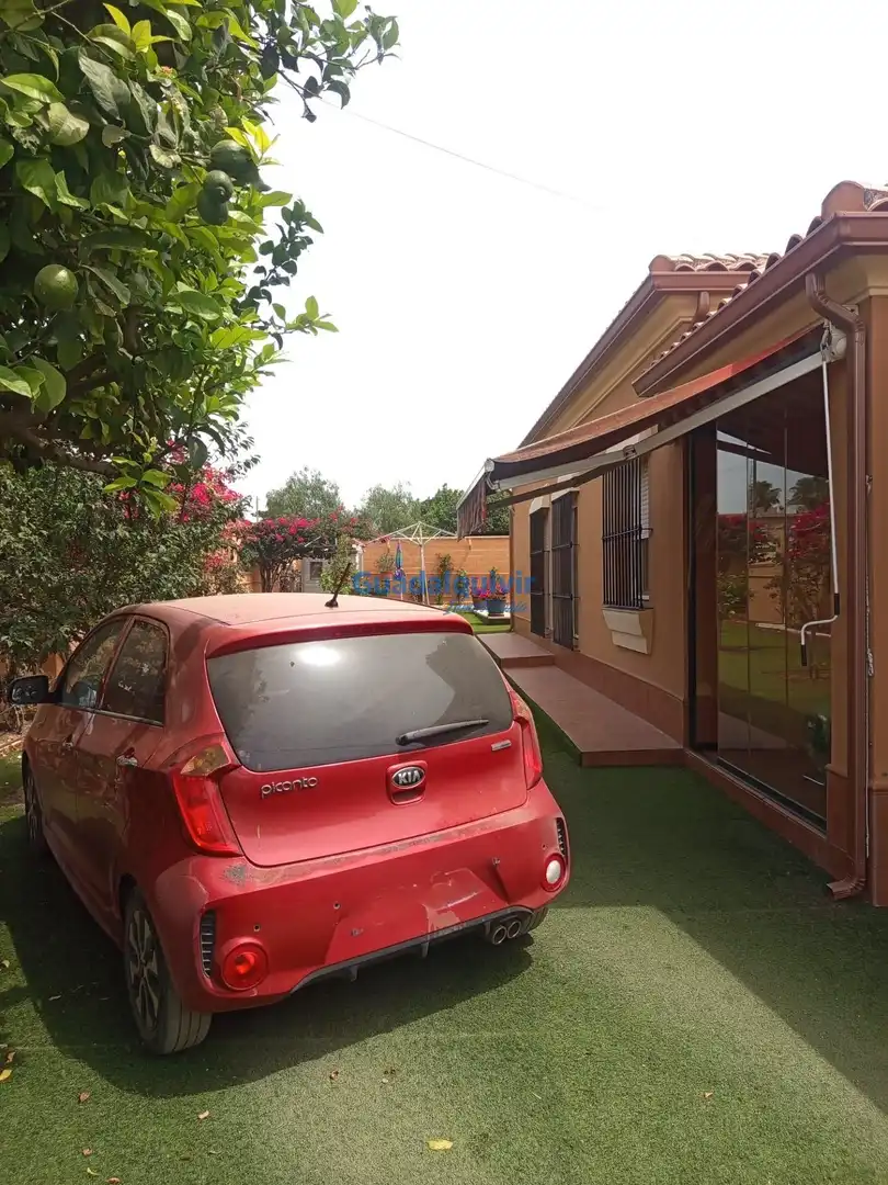Villa con piscina in vendita a Entrenúcleos, imagen 21