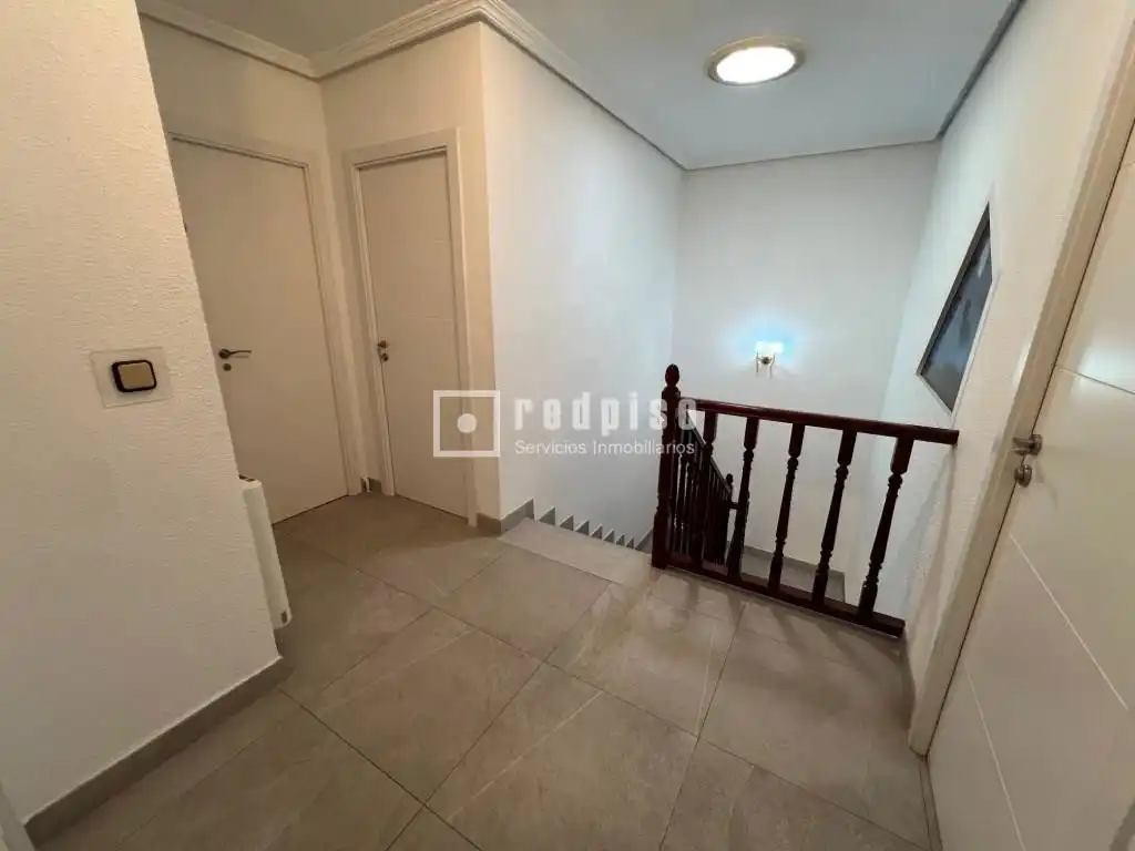 Casa o xalet de lloguer en Madrid amb Aire condicionat, Calefacció i Jardí privat