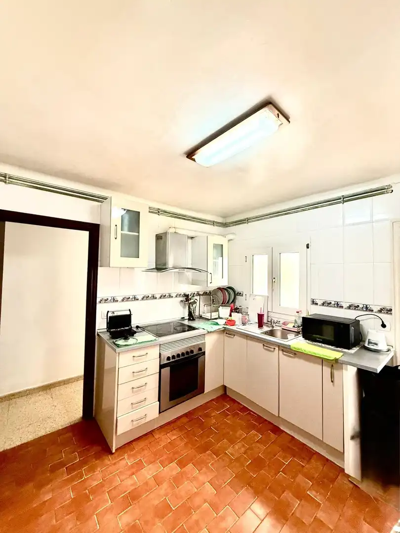 Küche von Wohnungen zum Verkauf in  Palma de Mallorca mit Terrasse und Balkon